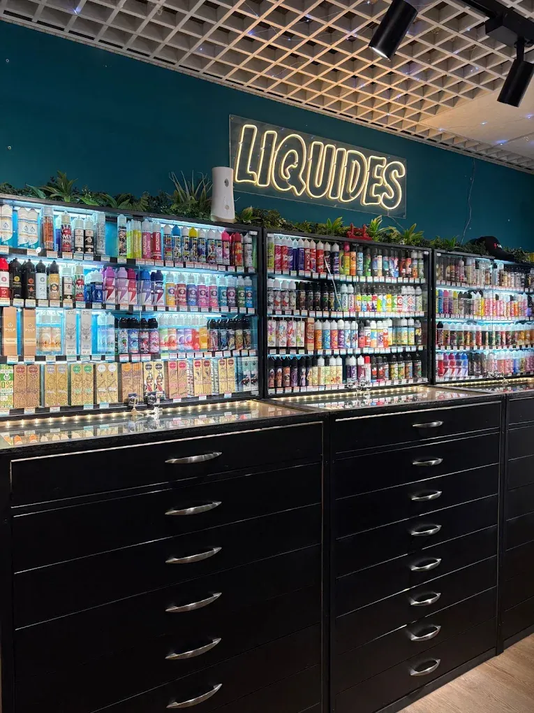 Corner e-liquides HappeSmoke Cannes - La Bocca